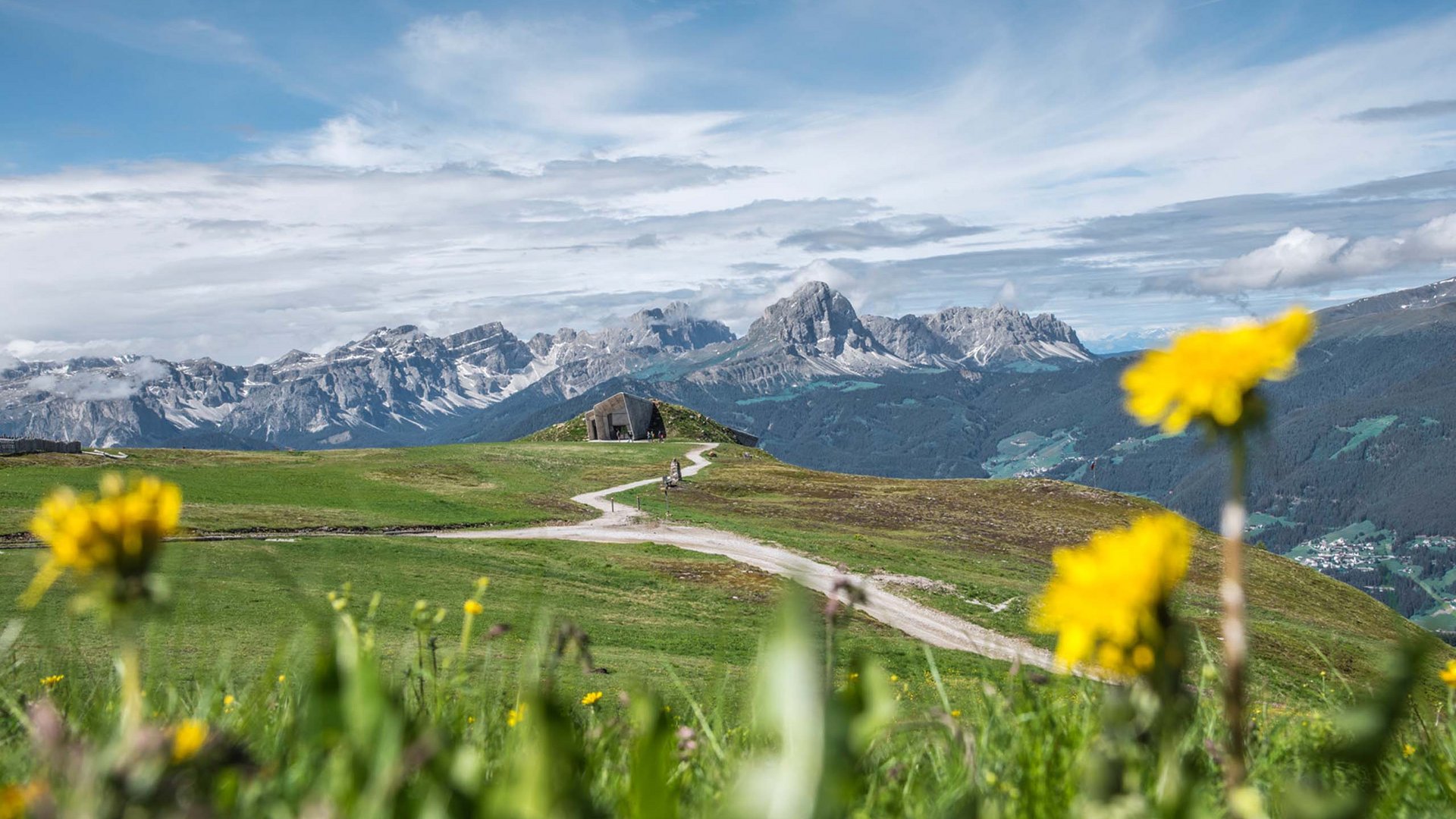 Nei dintorni di San Vigilio: escursioni indimenticabili